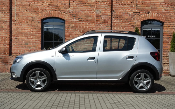 Dacia Sandero Stepway cena 37900 przebieg: 113000, rok produkcji 2019 z Pabianice małe 211